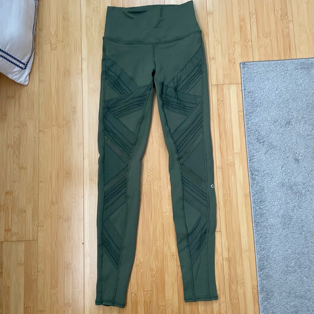 alo yoga leggings XS